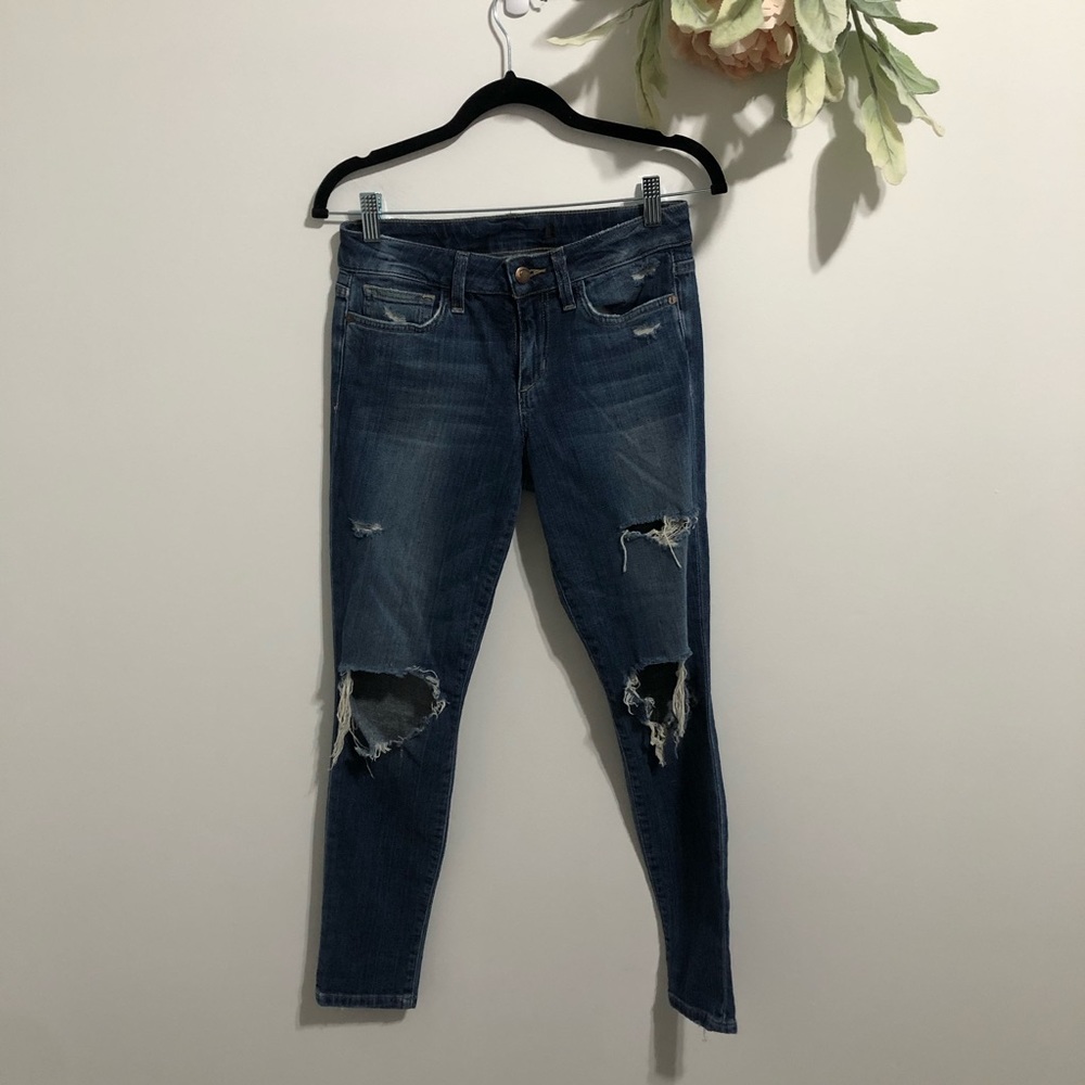 Distressed Skinny Joe’s Jeans - Picture 4 of 8
